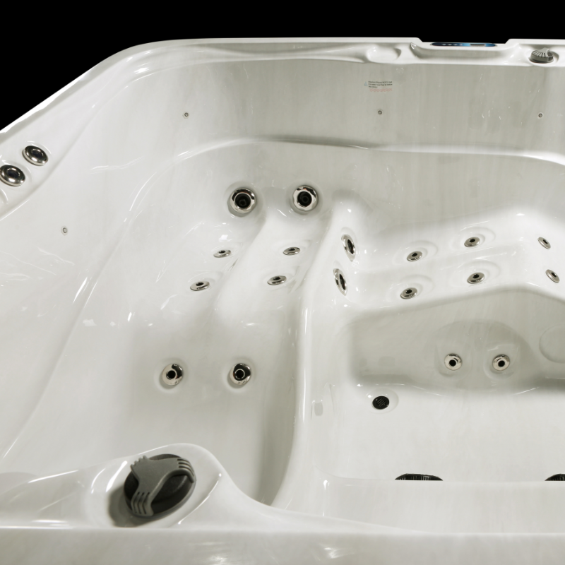 jacuzzi speciffication photo