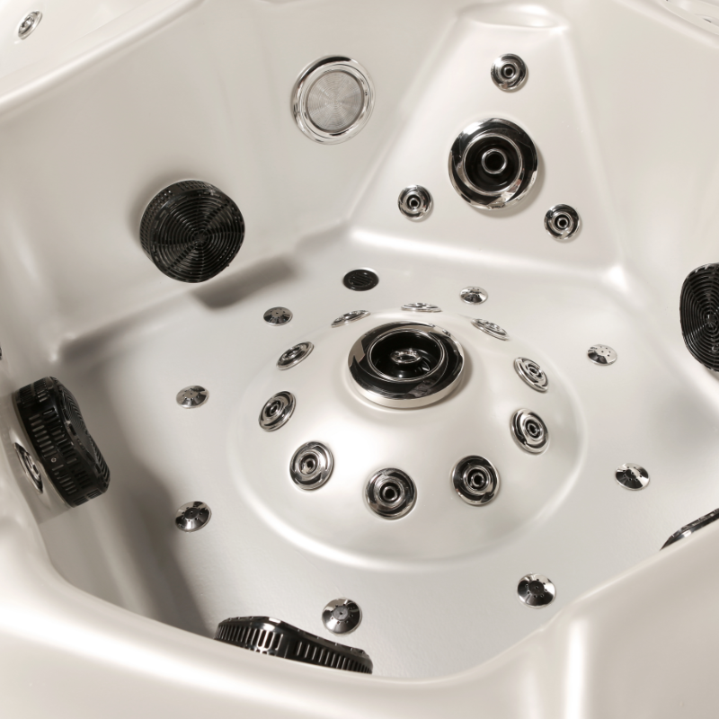 jacuzzi speciffication photo